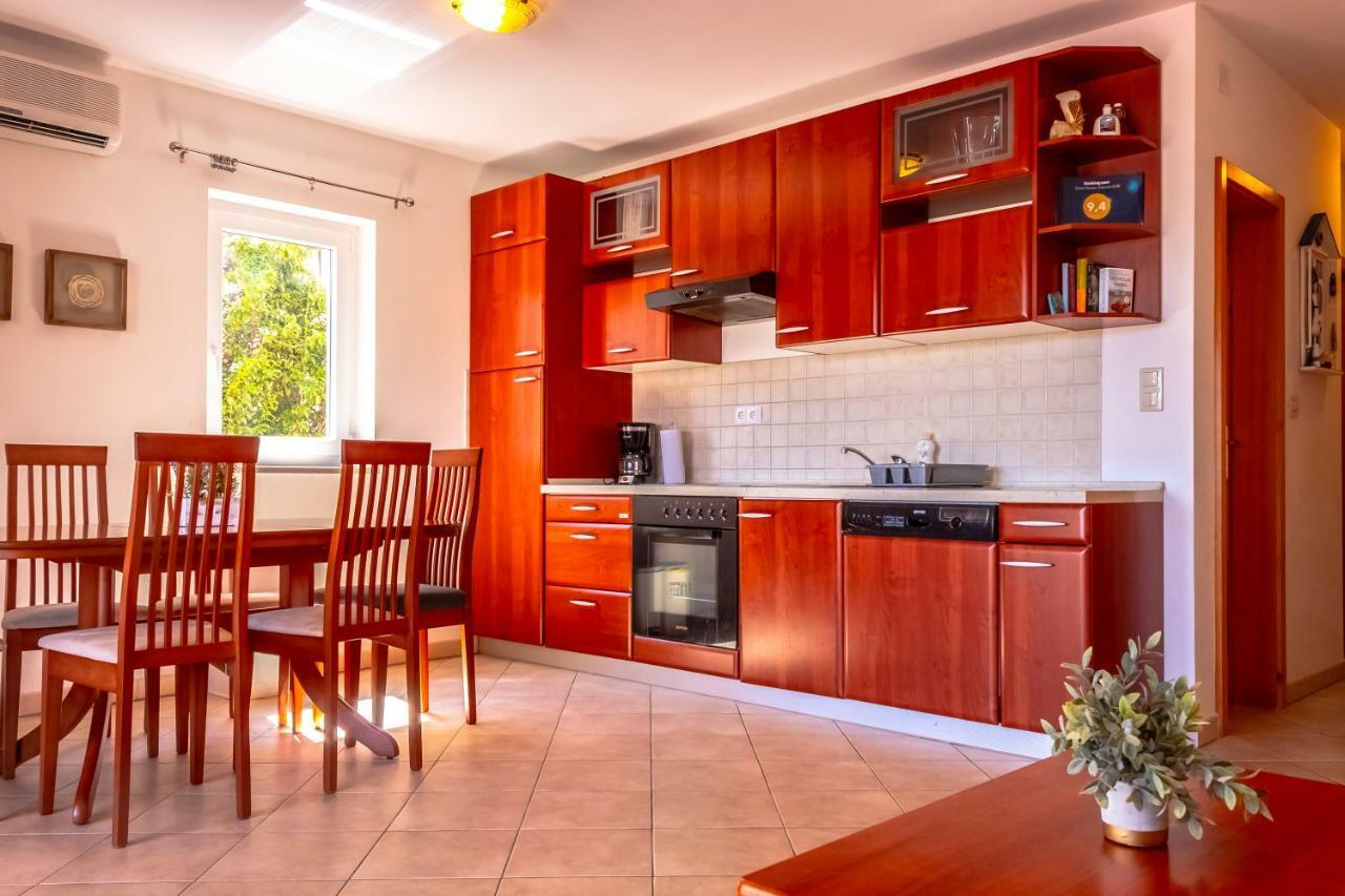 Apartma Abby Kornic
